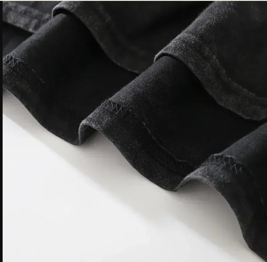 Berserk Print T-Shirt – Comfortable, Casual Style - Eden of Clothes