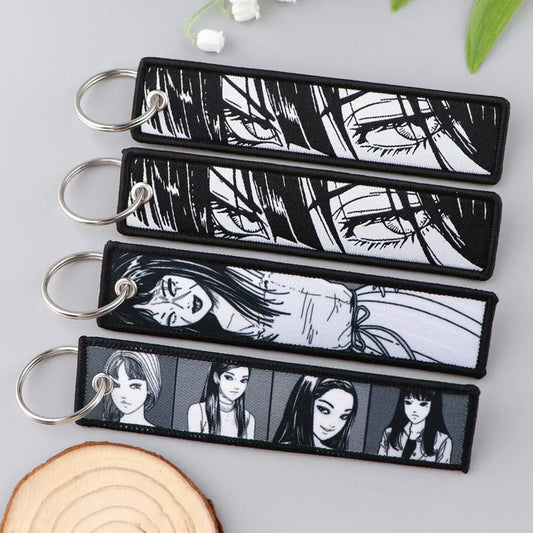 Keychain – Spooky Charm, Anime Style - Eden of Clothes
